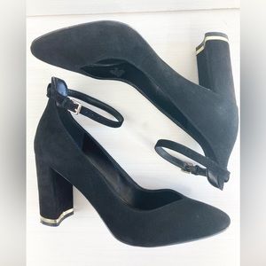 Marc Fisher Shoes MF Jillie Black Suede Pumps Ankle Strap Size 10